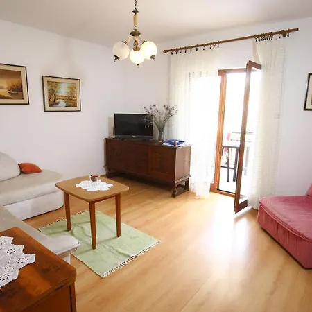 Boro Apartamento
