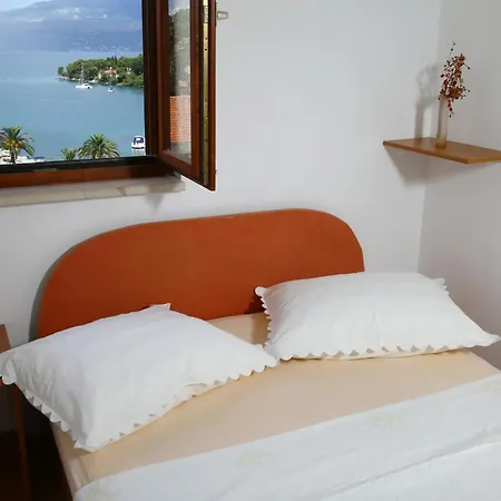 Boro Apartment Splitska
