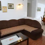 Boro Apartman Splitska