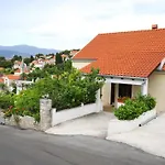 Boro Apartman